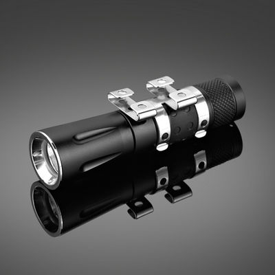 China LED Underwater Diving Flashlight , AA Battery Powered Underwater LED Flashlight supplier
