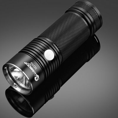 China Cree Custom LED Flashlight For Rescue / Search Support 6 Types Battery supplier